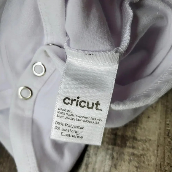 Cricut Baby Girls Bodysuit "i make mama's heart happy" White Blue Purple 0-3M - Picture 5 of 9